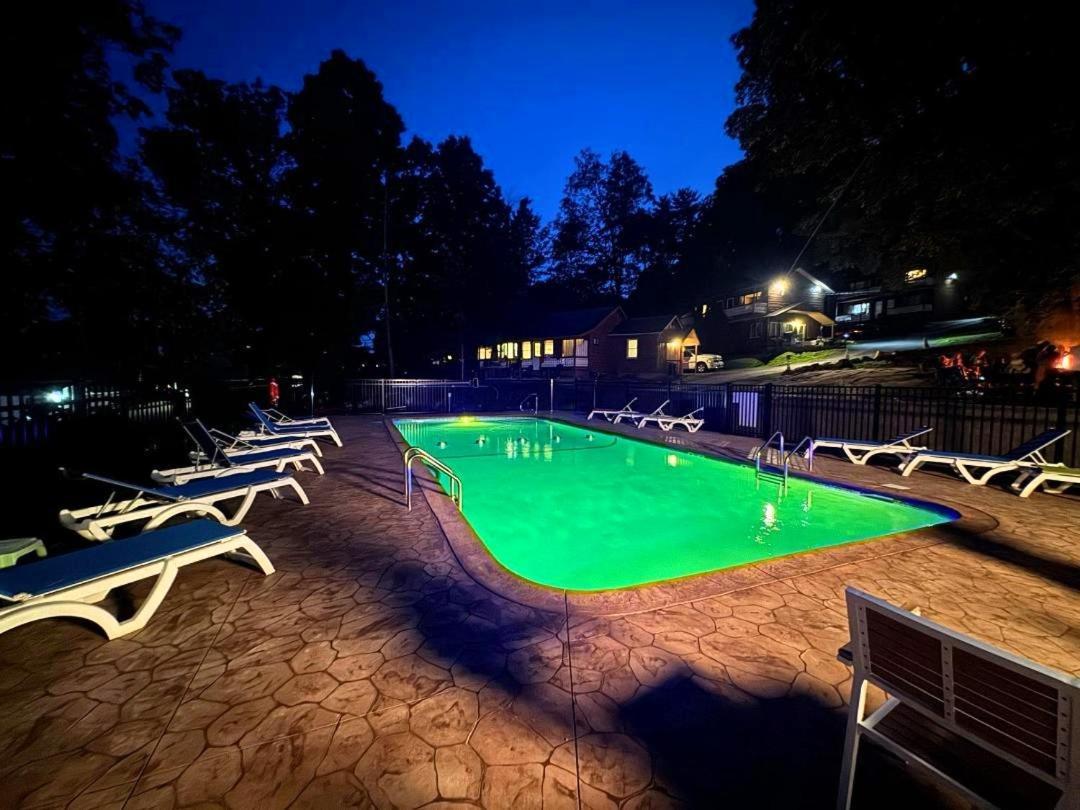 Boulders Resort Lake George Dış mekan fotoğraf